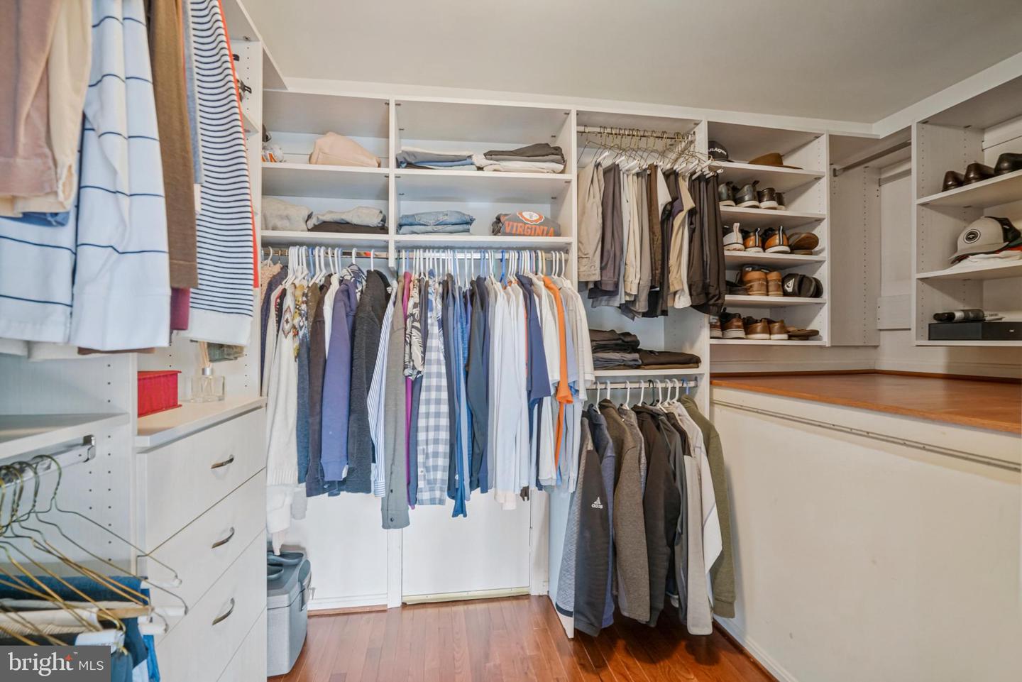 11700 CLARA WAY, FAIRFAX STATION, Virginia 22039, 4 Bedrooms Bedrooms, 18 Rooms Rooms,3 BathroomsBathrooms,Residential,For sale,11700 CLARA WAY,VAFX2288274 MLS # VAFX2288274