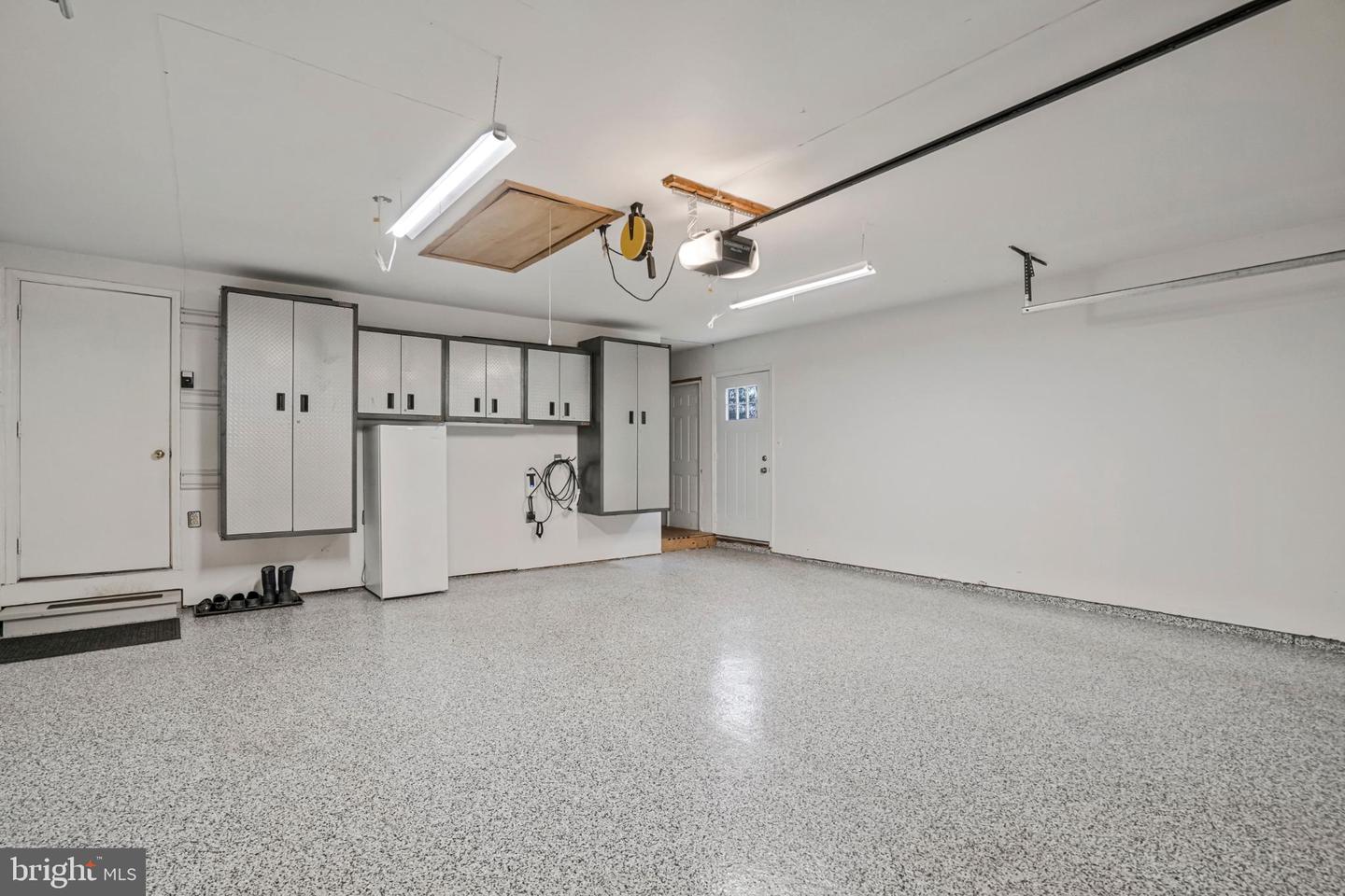 11700 CLARA WAY, FAIRFAX STATION, Virginia 22039, 4 Bedrooms Bedrooms, 18 Rooms Rooms,3 BathroomsBathrooms,Residential,For sale,11700 CLARA WAY,VAFX2288274 MLS # VAFX2288274