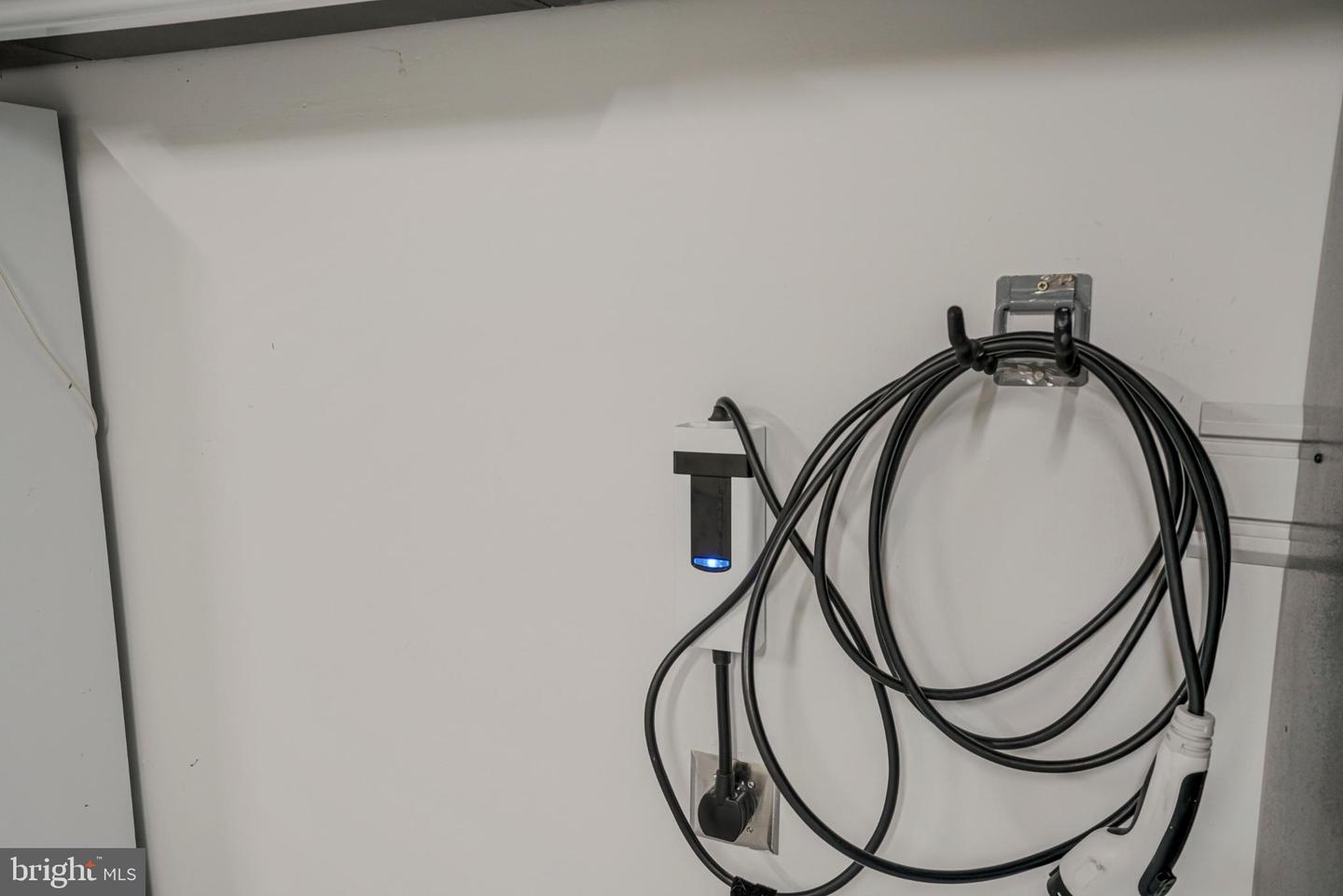 11700 CLARA WAY, FAIRFAX STATION, Virginia 22039, 4 Bedrooms Bedrooms, 18 Rooms Rooms,3 BathroomsBathrooms,Residential,For sale,11700 CLARA WAY,VAFX2288274 MLS # VAFX2288274