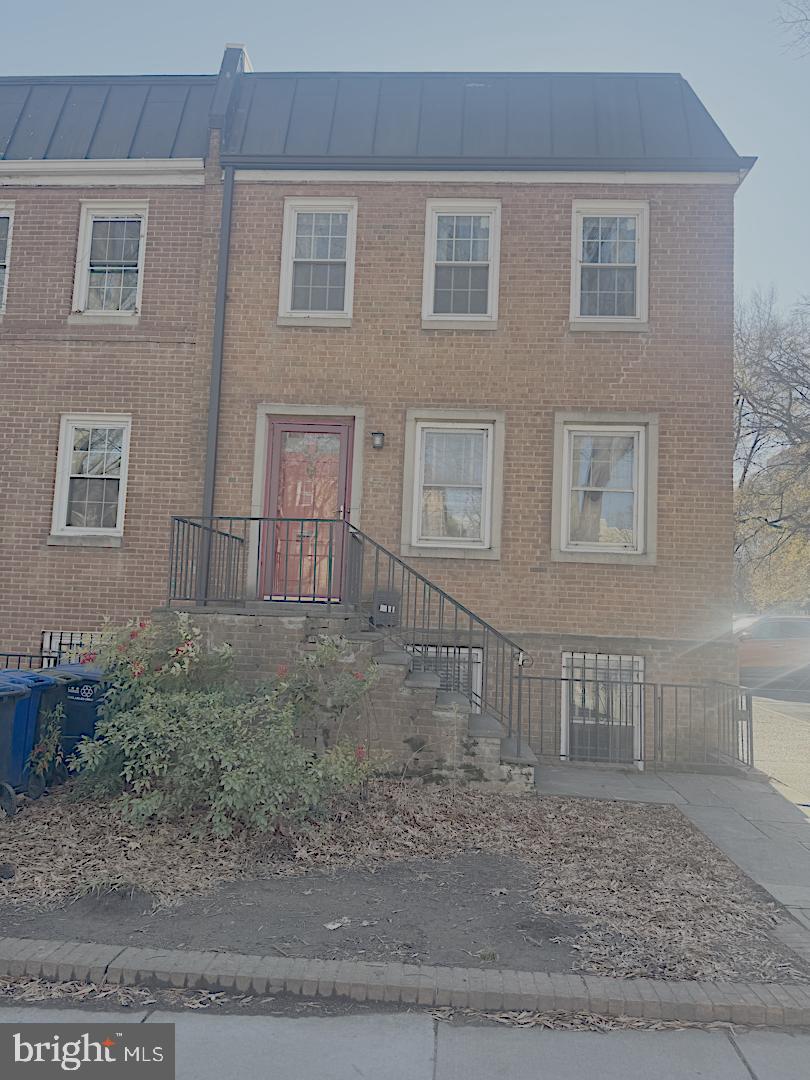 626 G ST SW, WASHINGTON, District Of Columbia 20024, 5 Bedrooms Bedrooms, 15 Rooms Rooms,3 BathroomsBathrooms,Residential,For sale,626 G ST SW,DCDC2243992 MLS # DCDC2243992 626 G ST SW, WASHINGTON, District Of Columbia 20024, 5 Bedrooms Bedrooms, 15 Rooms Rooms,3 BathroomsBathrooms,Residential,For sale,626 G ST SW,DCDC2243992 MLS # DCDC2243992