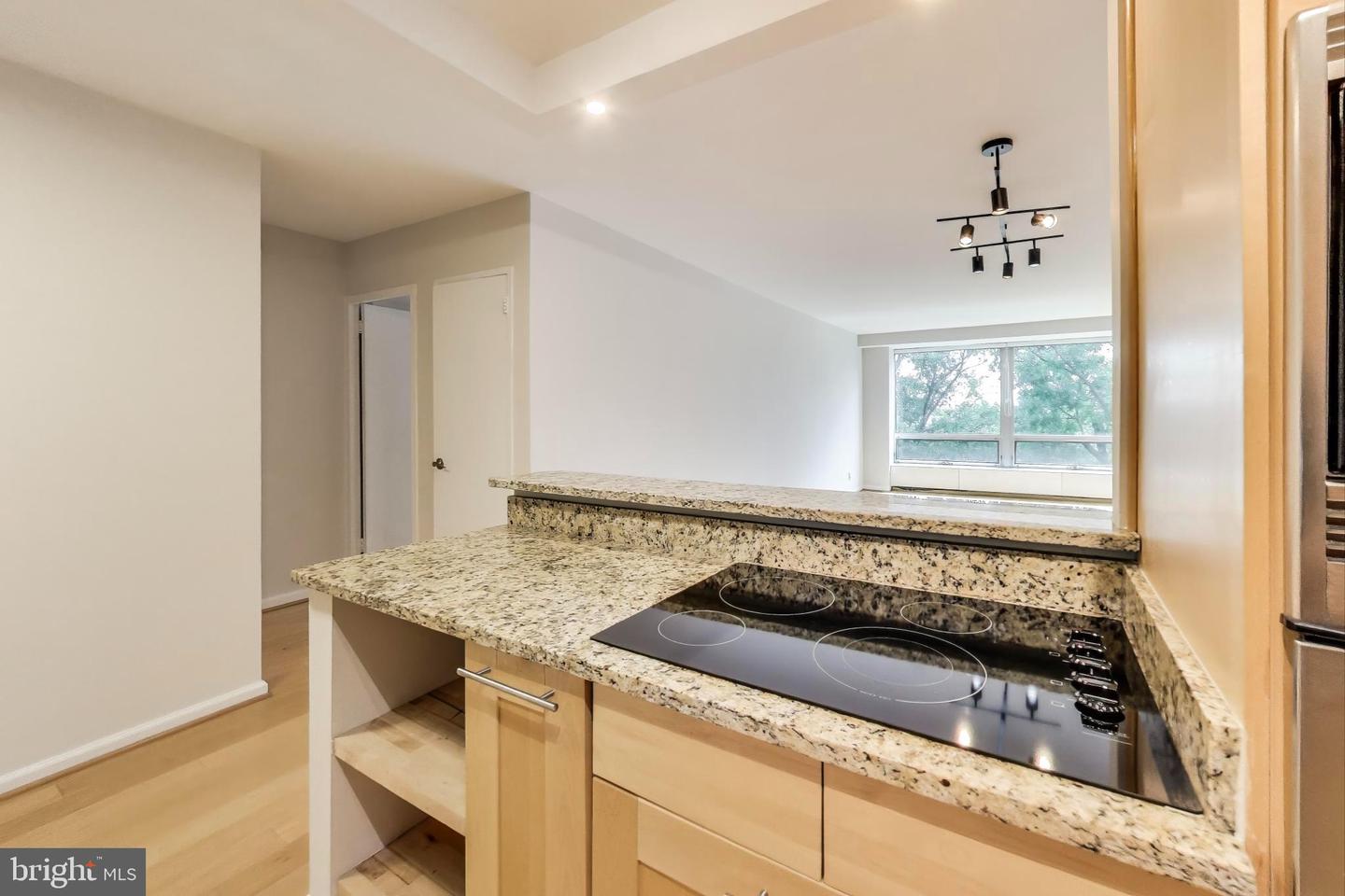 1435 4TH ST SW #B609, WASHINGTON, District Of Columbia 20024, 1 Bedroom Bedrooms, 2 Rooms Rooms,1 BathroomBathrooms,Residential,For sale,1435 4TH ST SW #B609,DCDC2244014 MLS # DCDC2244014