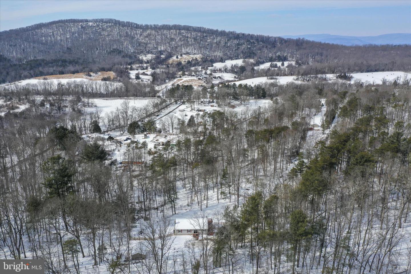 444 CASTLETON FORD RD, CASTLETON, Virginia 22716, 3 Bedrooms Bedrooms, ,3 BathroomsBathrooms,Residential,For sale,444 CASTLETON FORD RD,VACU2012570 MLS # VACU2012570