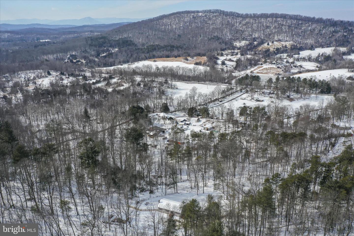 444 CASTLETON FORD RD, CASTLETON, Virginia 22716, 3 Bedrooms Bedrooms, ,3 BathroomsBathrooms,Residential,For sale,444 CASTLETON FORD RD,VACU2012570 MLS # VACU2012570