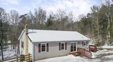 444 CASTLETON FORD RD, CASTLETON, Virginia 22716, 3 Bedrooms Bedrooms, ,3 BathroomsBathrooms,Residential,For sale,444 CASTLETON FORD RD,VACU2012570 MLS # VACU2012570