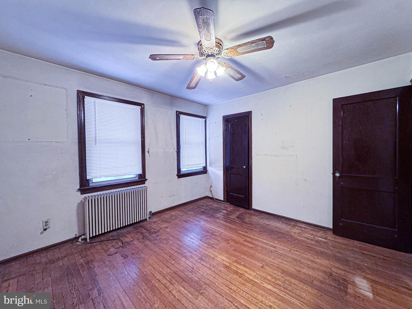 537 25TH PL NE, WASHINGTON, District Of Columbia 20002, 3 Bedrooms Bedrooms, ,1 BathroomBathrooms,Residential,For sale,537 25TH PL NE,DCDC2244052 MLS # DCDC2244052