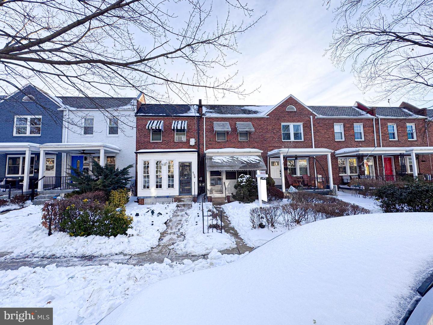 537 25TH PL NE, WASHINGTON, District Of Columbia 20002, 3 Bedrooms Bedrooms, ,1 BathroomBathrooms,Residential,For sale,537 25TH PL NE,DCDC2244052 MLS # DCDC2244052