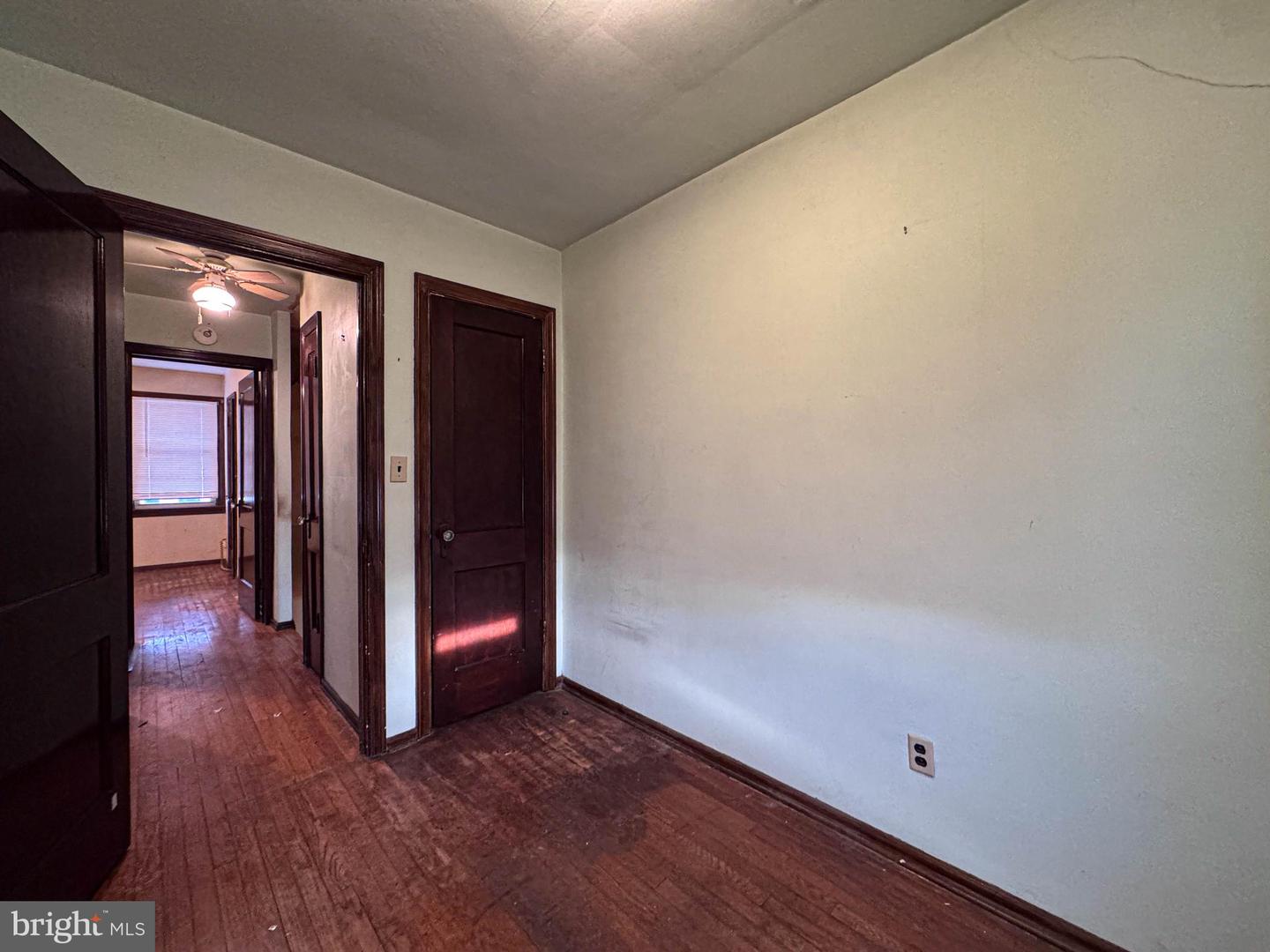 537 25TH PL NE, WASHINGTON, District Of Columbia 20002, 3 Bedrooms Bedrooms, ,1 BathroomBathrooms,Residential,For sale,537 25TH PL NE,DCDC2244052 MLS # DCDC2244052