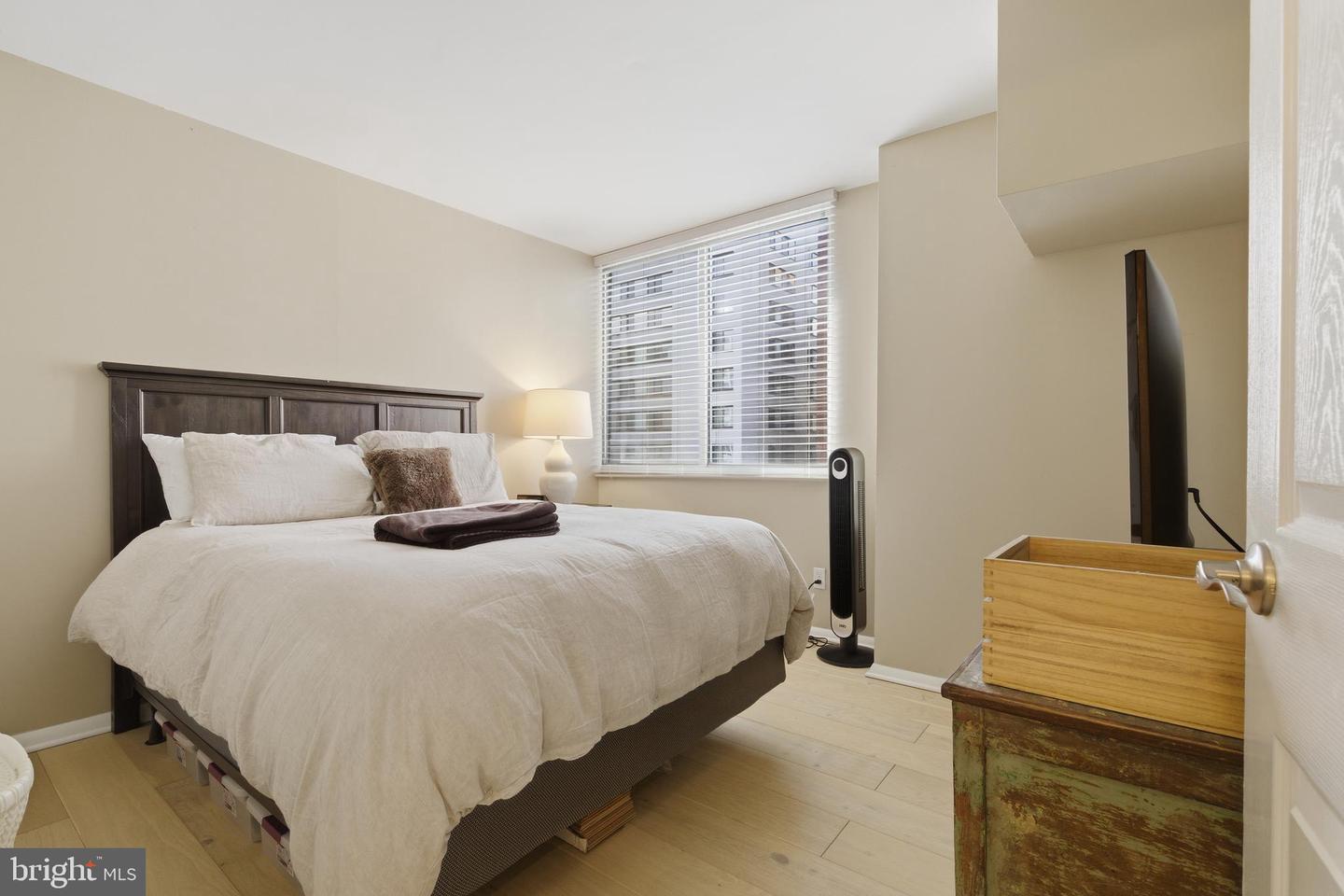 1245 13TH ST NW #412, WASHINGTON, District Of Columbia 20005, 1 Bedroom Bedrooms, ,1 BathroomBathrooms,Residential,For sale,1245 13TH ST NW #412,DCDC2244054 MLS # DCDC2244054 1245 13TH ST NW #412, WASHINGTON, District Of Columbia 20005, 1 Bedroom Bedrooms, ,1 BathroomBathrooms,Residential,For sale,1245 13TH ST NW #412,DCDC2244054 MLS # DCDC2244054