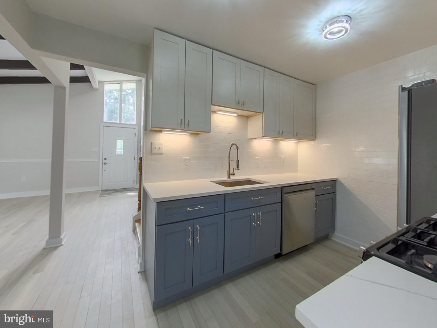 7803 FORDSON RD, ALEXANDRIA, Virginia 22306, 4 Bedrooms Bedrooms, ,2 BathroomsBathrooms,Residential,For sale,7803 FORDSON RD,VAFX2288384 MLS # VAFX2288384