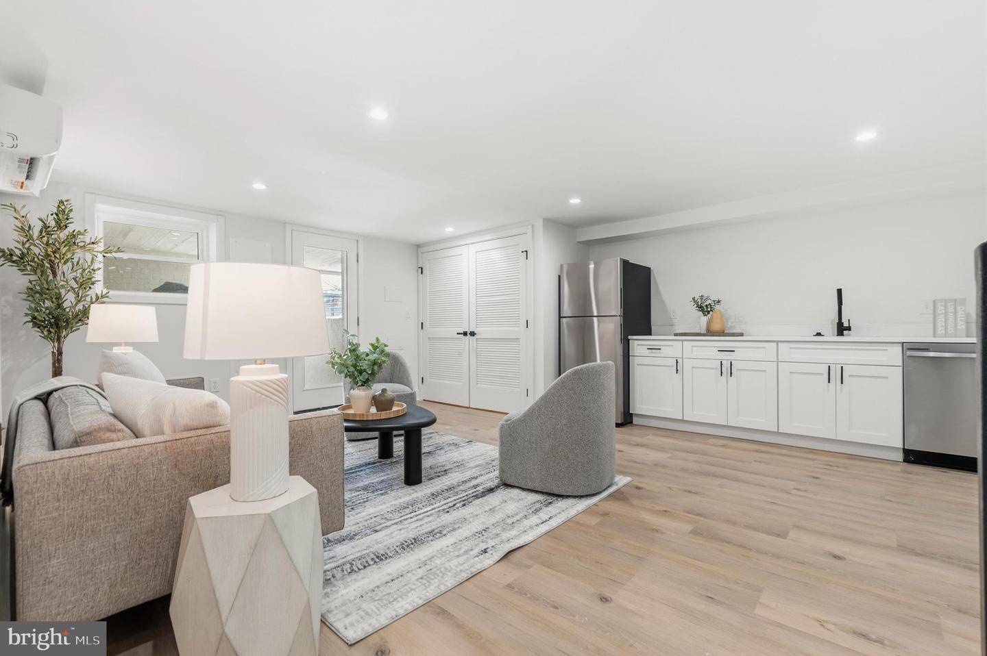 2815 NORTH CAPITOL ST NE, WASHINGTON, District Of Columbia 20002, 5 Bedrooms Bedrooms, ,3 BathroomsBathrooms,Residential,For sale,2815 NORTH CAPITOL ST NE,DCDC2244080 MLS # DCDC2244080 2815 NORTH CAPITOL ST NE, WASHINGTON, District Of Columbia 20002, 5 Bedrooms Bedrooms, ,3 BathroomsBathrooms,Residential,For sale,2815 NORTH CAPITOL ST NE,DCDC2244080 MLS # DCDC2244080