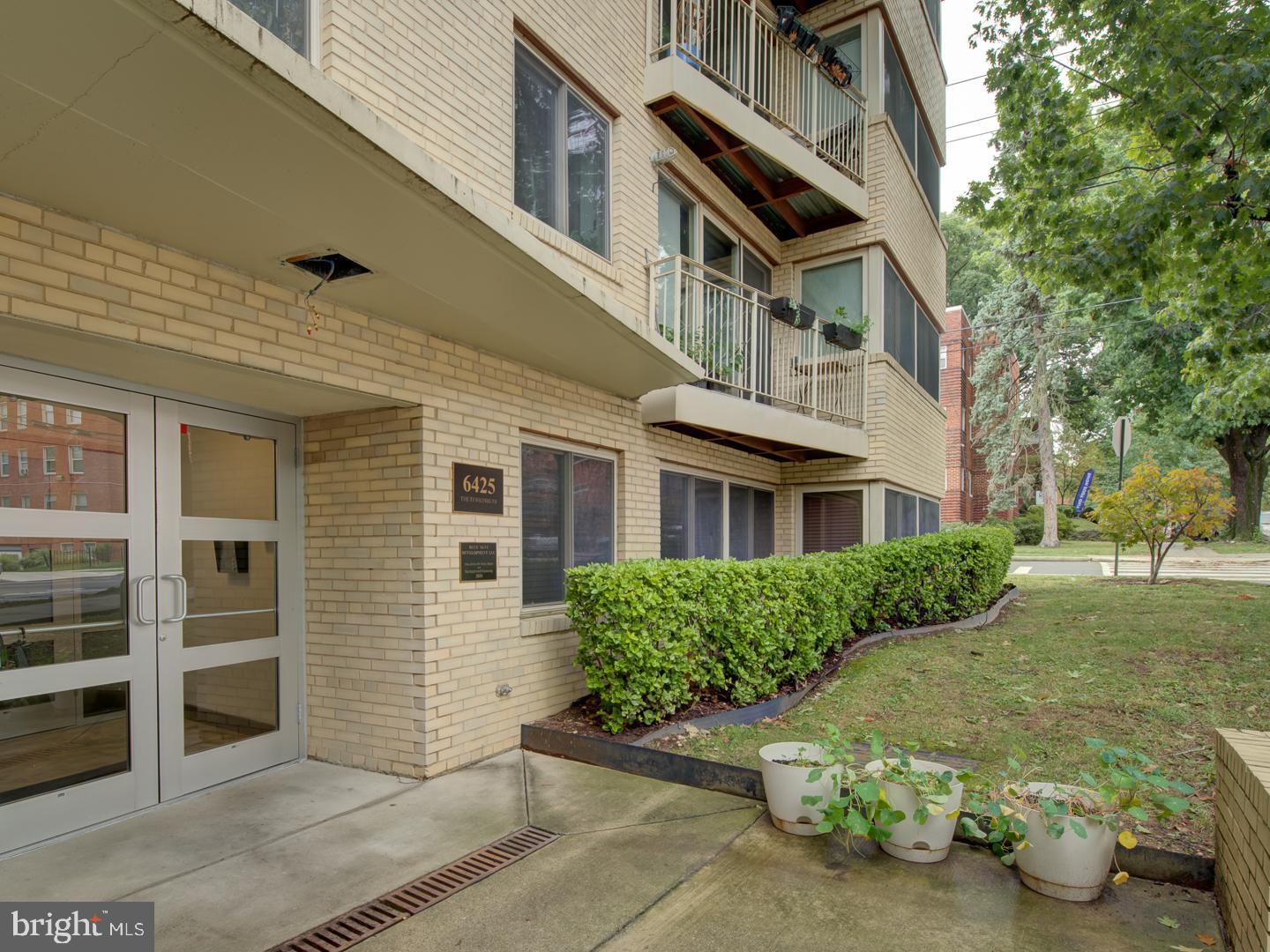 6425 14TH ST NW #B2, WASHINGTON, District Of Columbia 20012, 1 Bedroom Bedrooms, ,1 BathroomBathrooms,Residential,For sale,6425 14TH ST NW #B2,DCDC2244104 MLS # DCDC2244104