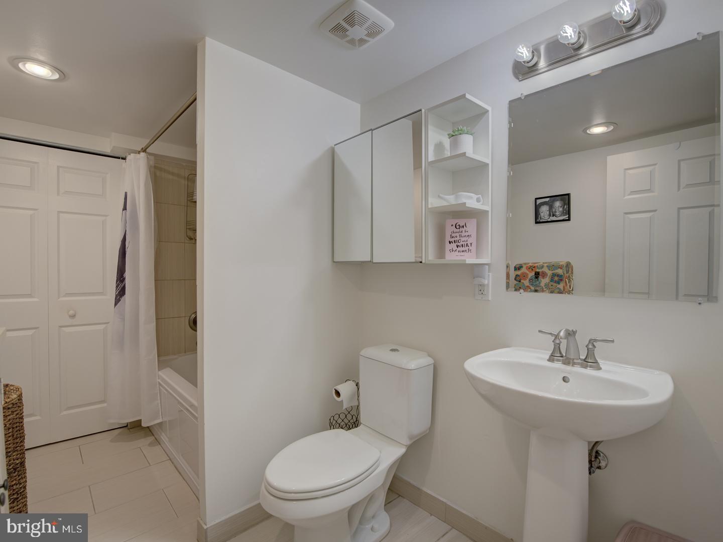 6425 14TH ST NW #B2, WASHINGTON, District Of Columbia 20012, 1 Bedroom Bedrooms, ,1 BathroomBathrooms,Residential,For sale,6425 14TH ST NW #B2,DCDC2244104 MLS # DCDC2244104