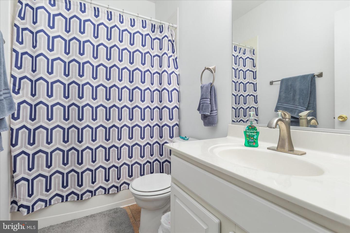 207 KINTYRE LN, STEPHENS CITY, Virginia 22655, 3 Bedrooms Bedrooms, 10 Rooms Rooms,2 BathroomsBathrooms,Residential,For sale,207 KINTYRE LN,VAFV2039314 MLS # VAFV2039314