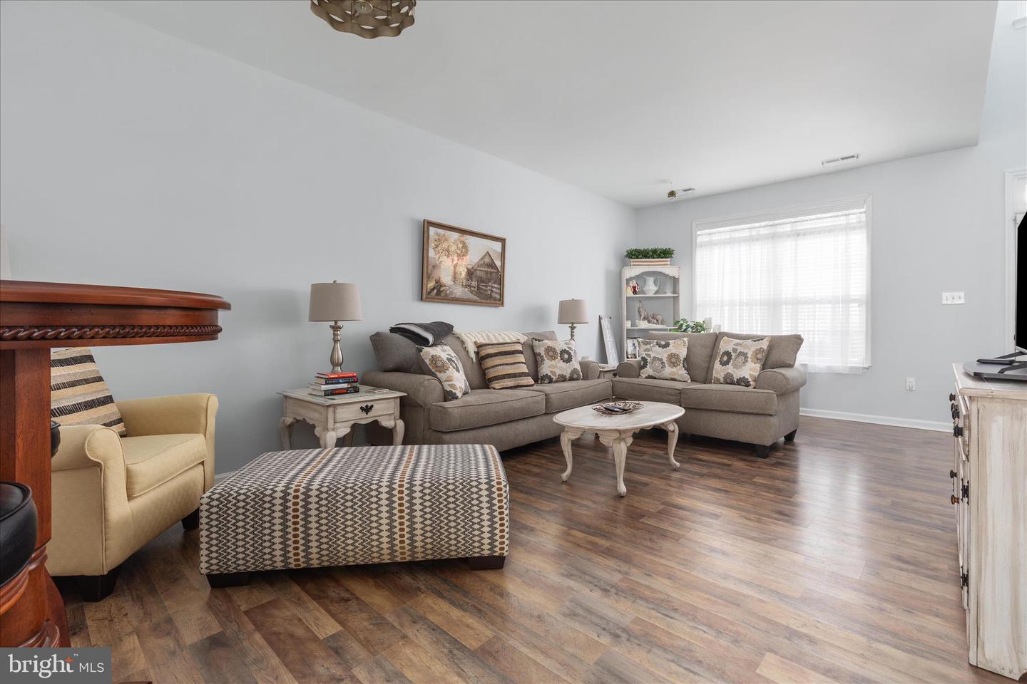 207 KINTYRE LN, STEPHENS CITY, Virginia 22655, 3 Bedrooms Bedrooms, 10 Rooms Rooms,2 BathroomsBathrooms,Residential,For sale,207 KINTYRE LN,VAFV2039314 MLS # VAFV2039314