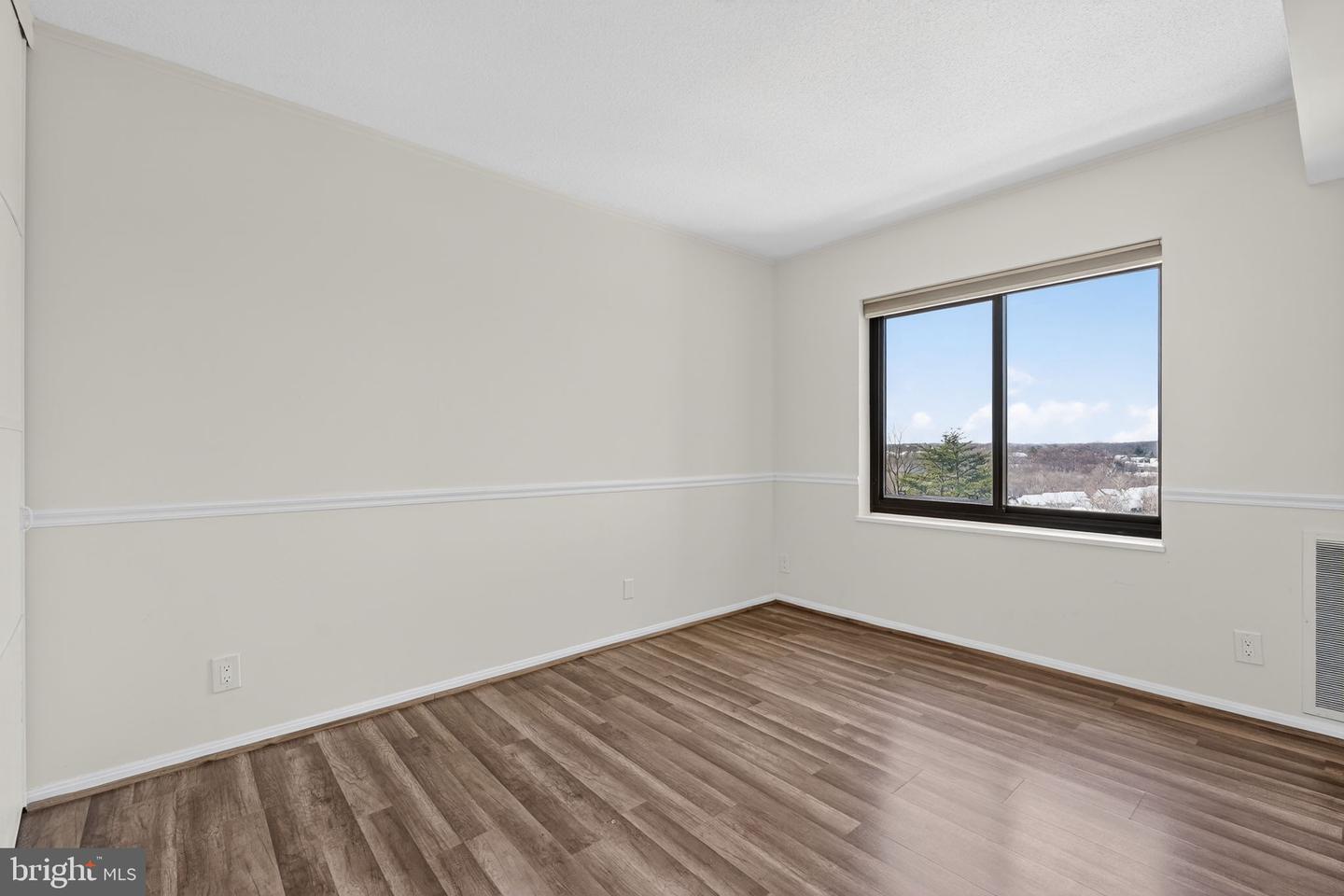 307 YOAKUM PKWY #920, ALEXANDRIA, Virginia 22304, 2 Bedrooms Bedrooms, ,1 BathroomBathrooms,Residential,For sale,307 YOAKUM PKWY #920,VAAX2053676 MLS # VAAX2053676