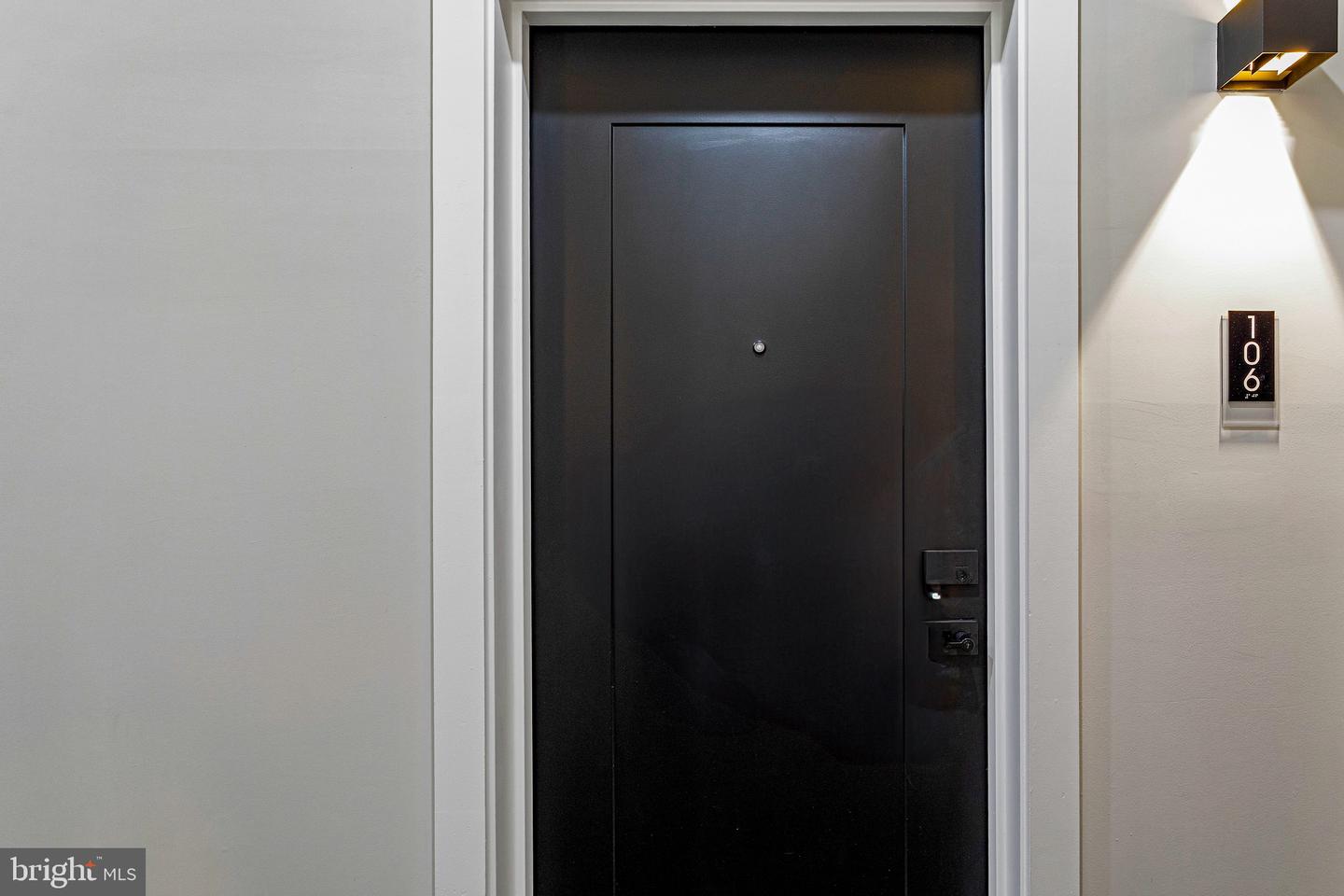 1358 FLORIDA AVE NE #106, WASHINGTON, District Of Columbia 20002, 1 Bedroom Bedrooms, ,1 BathroomBathrooms,Residential,For sale,1358 FLORIDA AVE NE #106,DCDC2244142 MLS # DCDC2244142