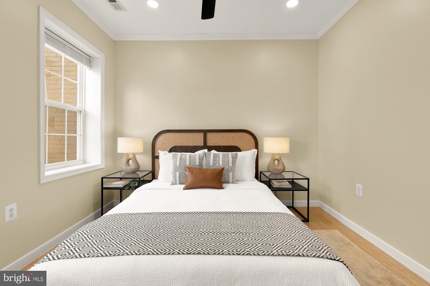 1923 1ST ST NE, WASHINGTON, District Of Columbia 20002, 4 Bedrooms Bedrooms, ,3 BathroomsBathrooms,Residential,For sale,1923 1ST ST NE,DCDC2233868 MLS # DCDC2233868