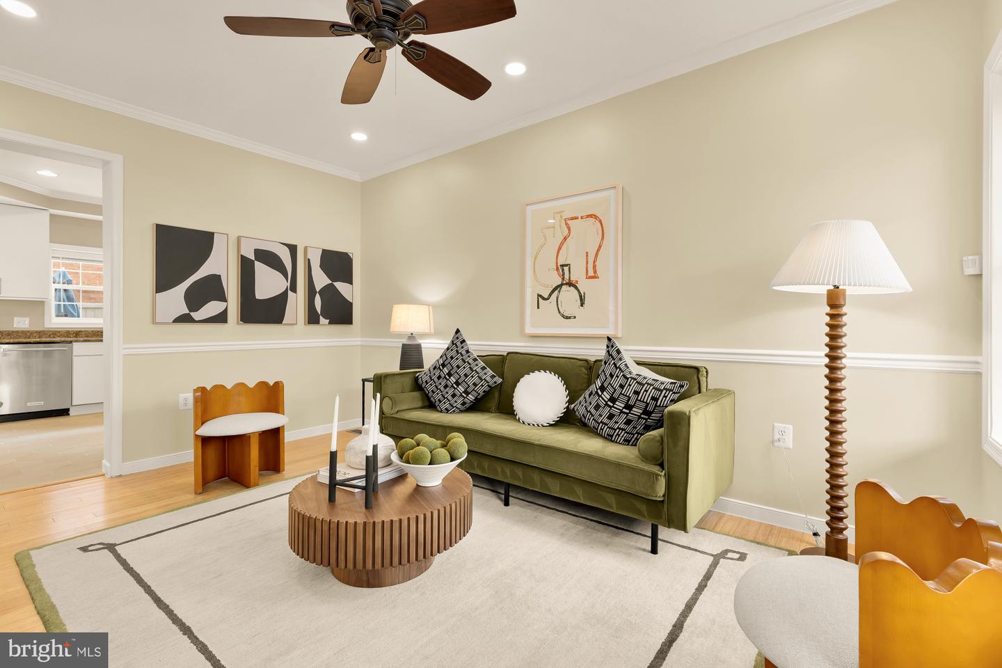 1923 1ST ST NE, WASHINGTON, District Of Columbia 20002, 4 Bedrooms Bedrooms, ,3 BathroomsBathrooms,Residential,For sale,1923 1ST ST NE,DCDC2233868 MLS # DCDC2233868