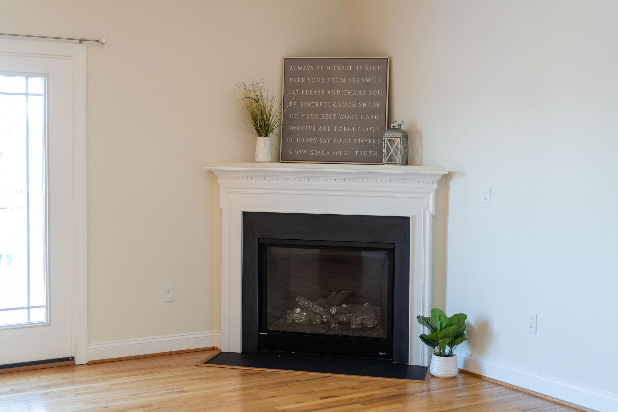 228 WINDSOR DR, FISHERSVILLE, Virginia 22939, 3 Bedrooms Bedrooms, ,2 BathroomsBathrooms,Residential,228 WINDSOR DR,672939 MLS # 672939