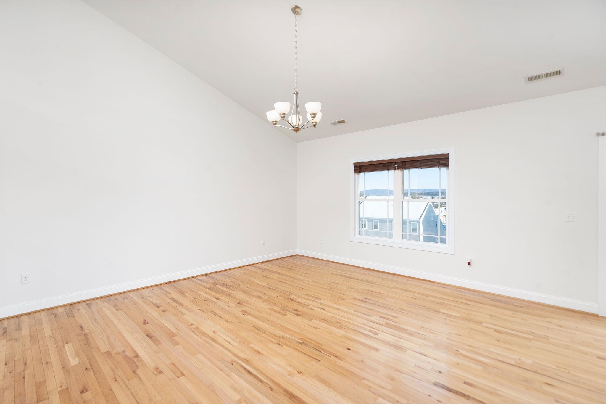 228 WINDSOR DR, FISHERSVILLE, Virginia 22939, 3 Bedrooms Bedrooms, ,2 BathroomsBathrooms,Residential,228 WINDSOR DR,672939 MLS # 672939