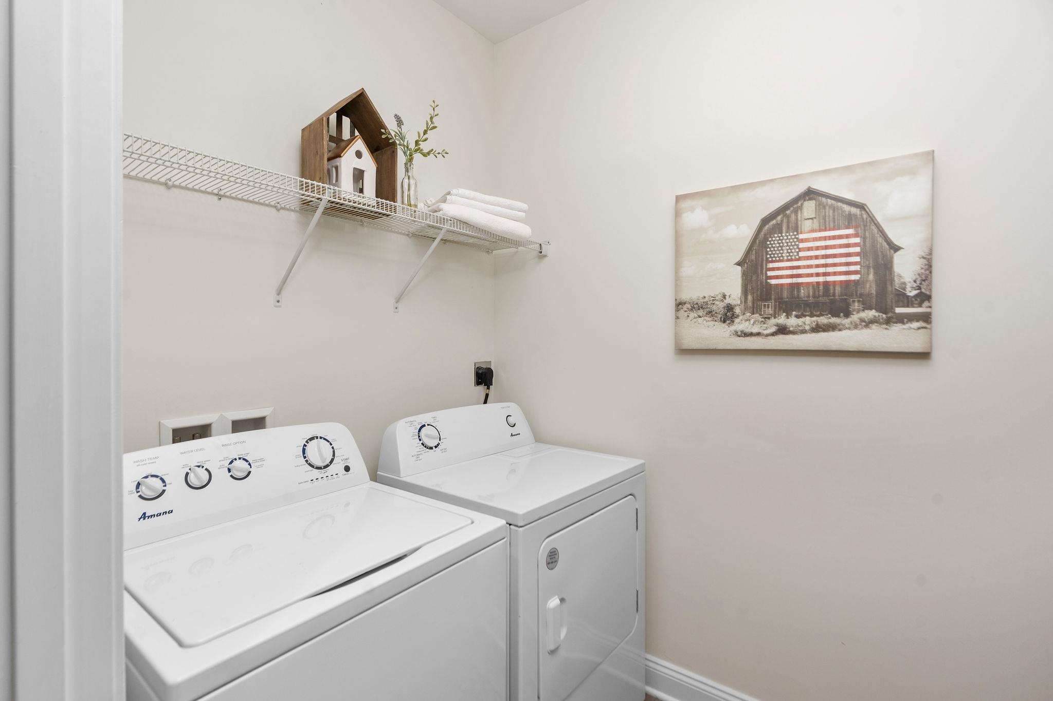 228 WINDSOR DR, FISHERSVILLE, Virginia 22939, 3 Bedrooms Bedrooms, ,2 BathroomsBathrooms,Residential,228 WINDSOR DR,672939 MLS # 672939