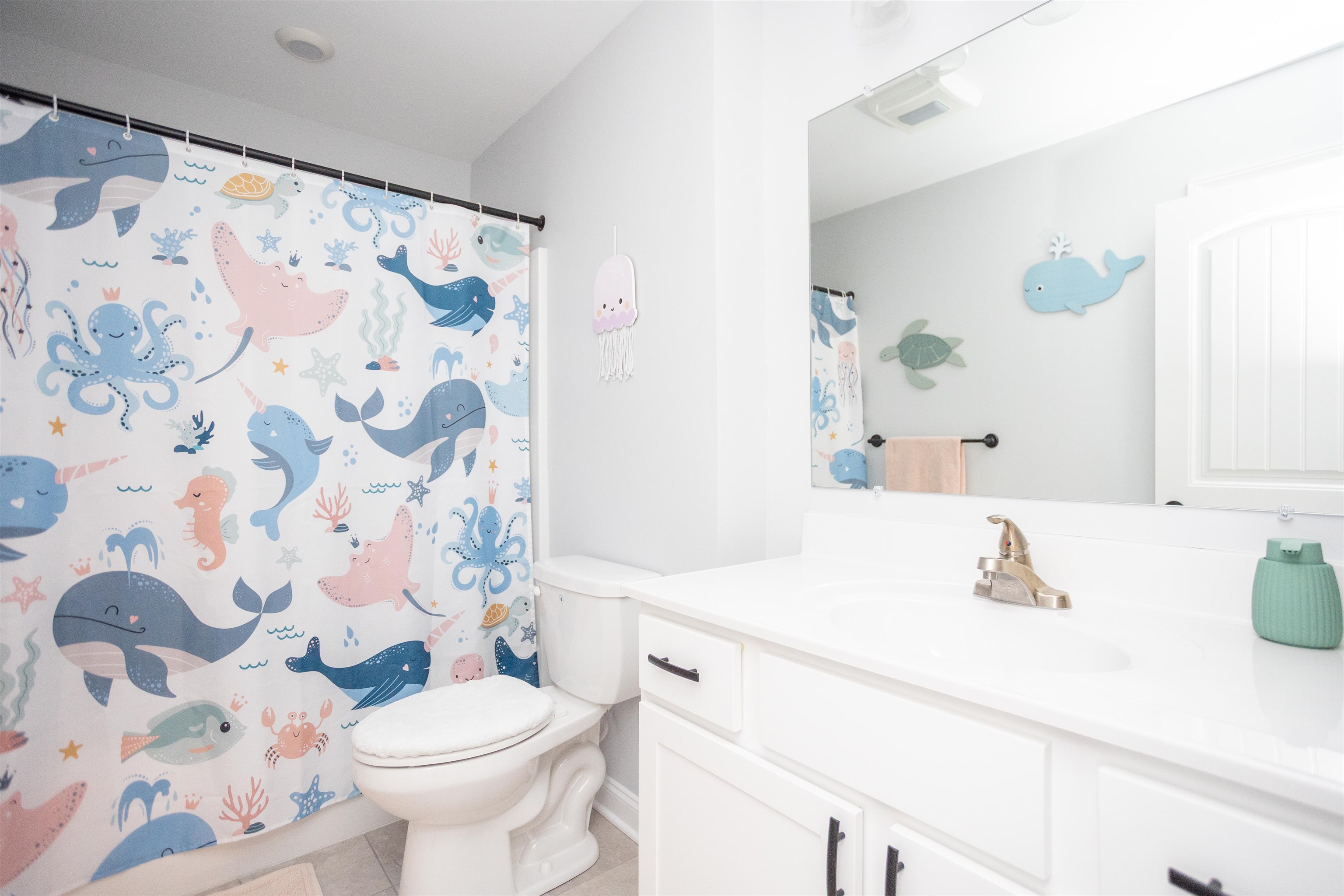 1091 BLUEMOON DR, ROCKINGHAM, Virginia 22801, 3 Bedrooms Bedrooms, ,2 BathroomsBathrooms,Residential,1091 BLUEMOON DR,672947 MLS # 672947