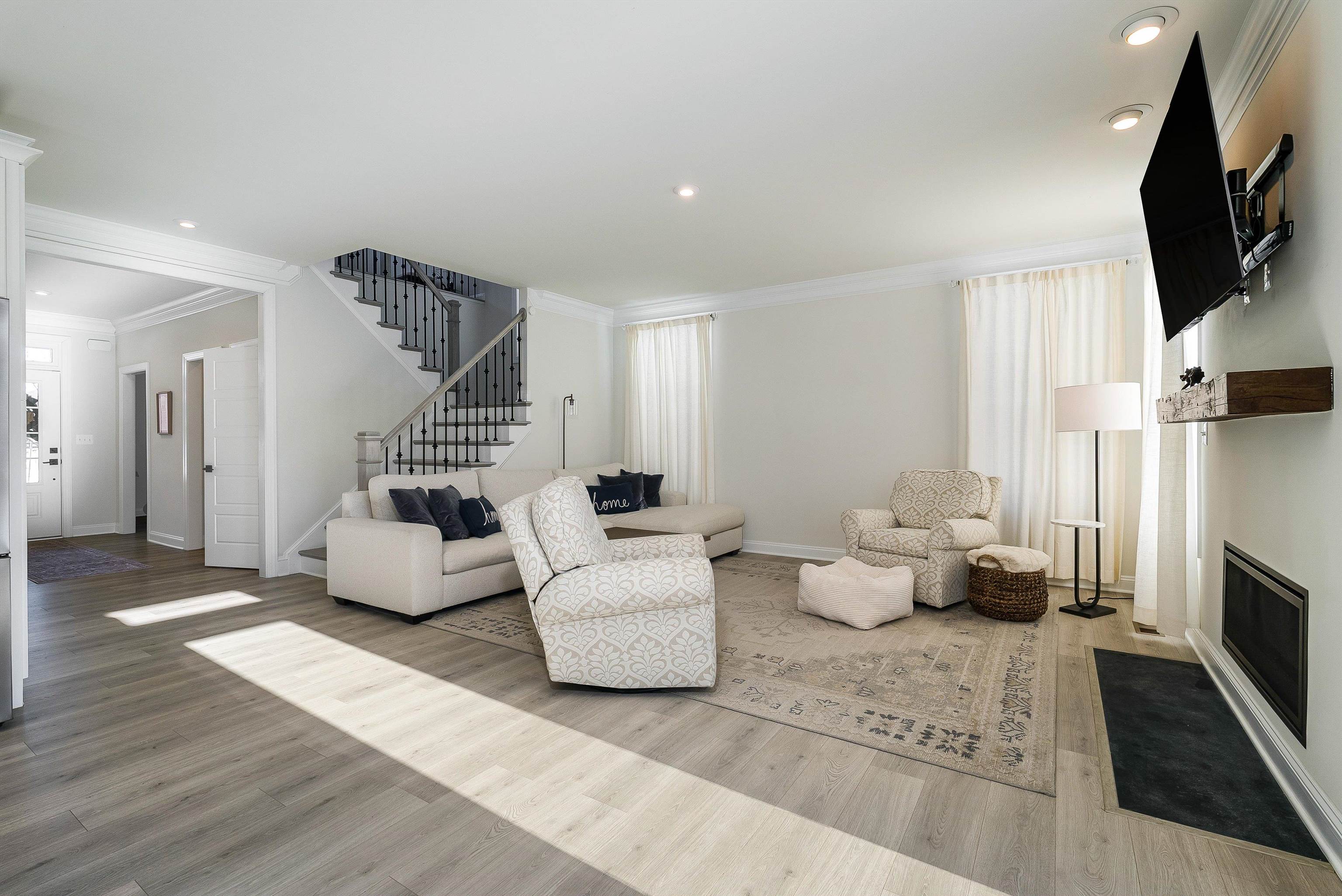 779 ARBOLEDA DR, CROZET, Virginia 22932, 4 Bedrooms Bedrooms, ,3 BathroomsBathrooms,Residential,779 ARBOLEDA DR,672950 MLS # 672950 779 ARBOLEDA DR, CROZET, Virginia 22932, 4 Bedrooms Bedrooms, ,3 BathroomsBathrooms,Residential,779 ARBOLEDA DR,672950 MLS # 672950