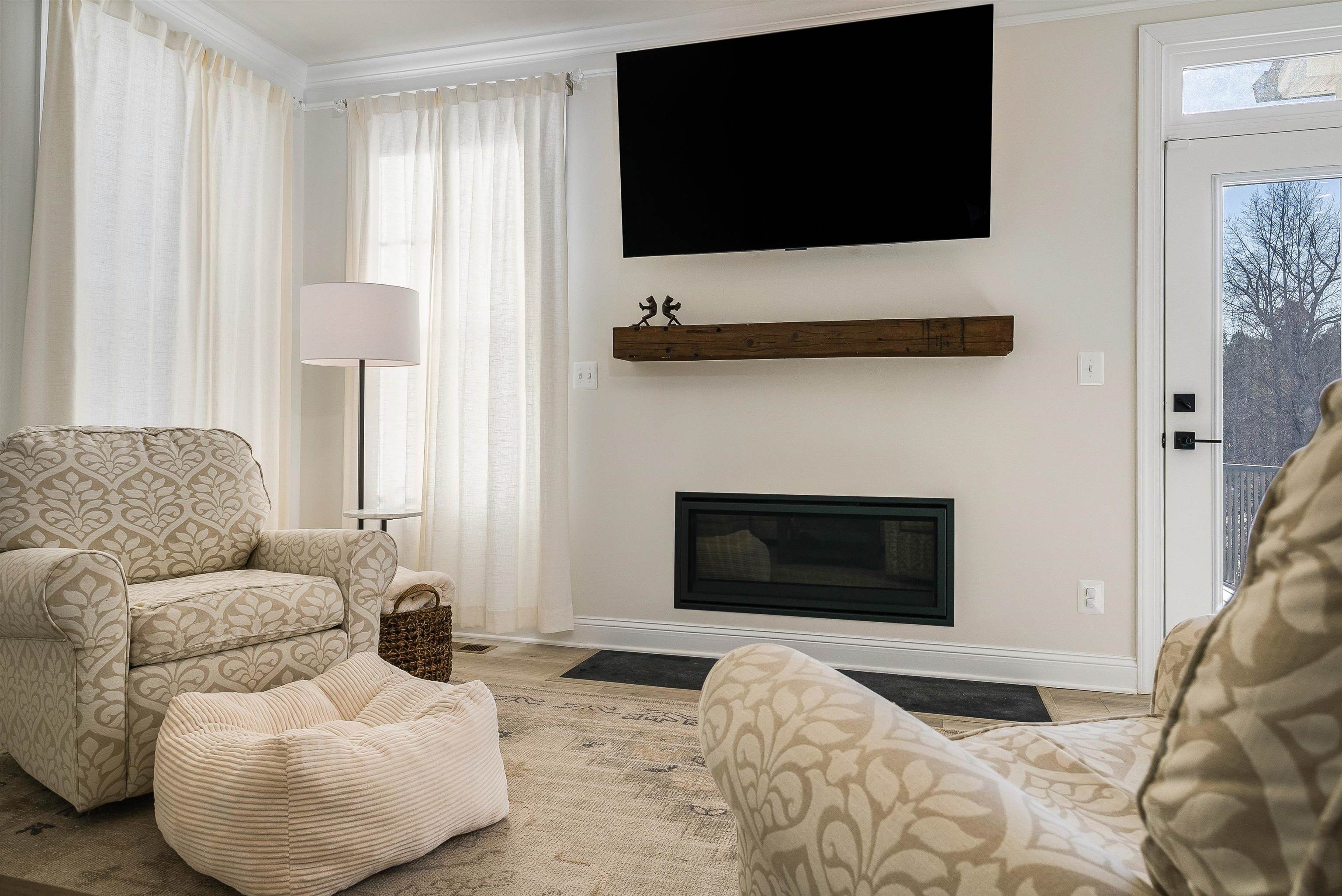 779 ARBOLEDA DR, CROZET, Virginia 22932, 4 Bedrooms Bedrooms, ,3 BathroomsBathrooms,Residential,779 ARBOLEDA DR,672950 MLS # 672950 779 ARBOLEDA DR, CROZET, Virginia 22932, 4 Bedrooms Bedrooms, ,3 BathroomsBathrooms,Residential,779 ARBOLEDA DR,672950 MLS # 672950