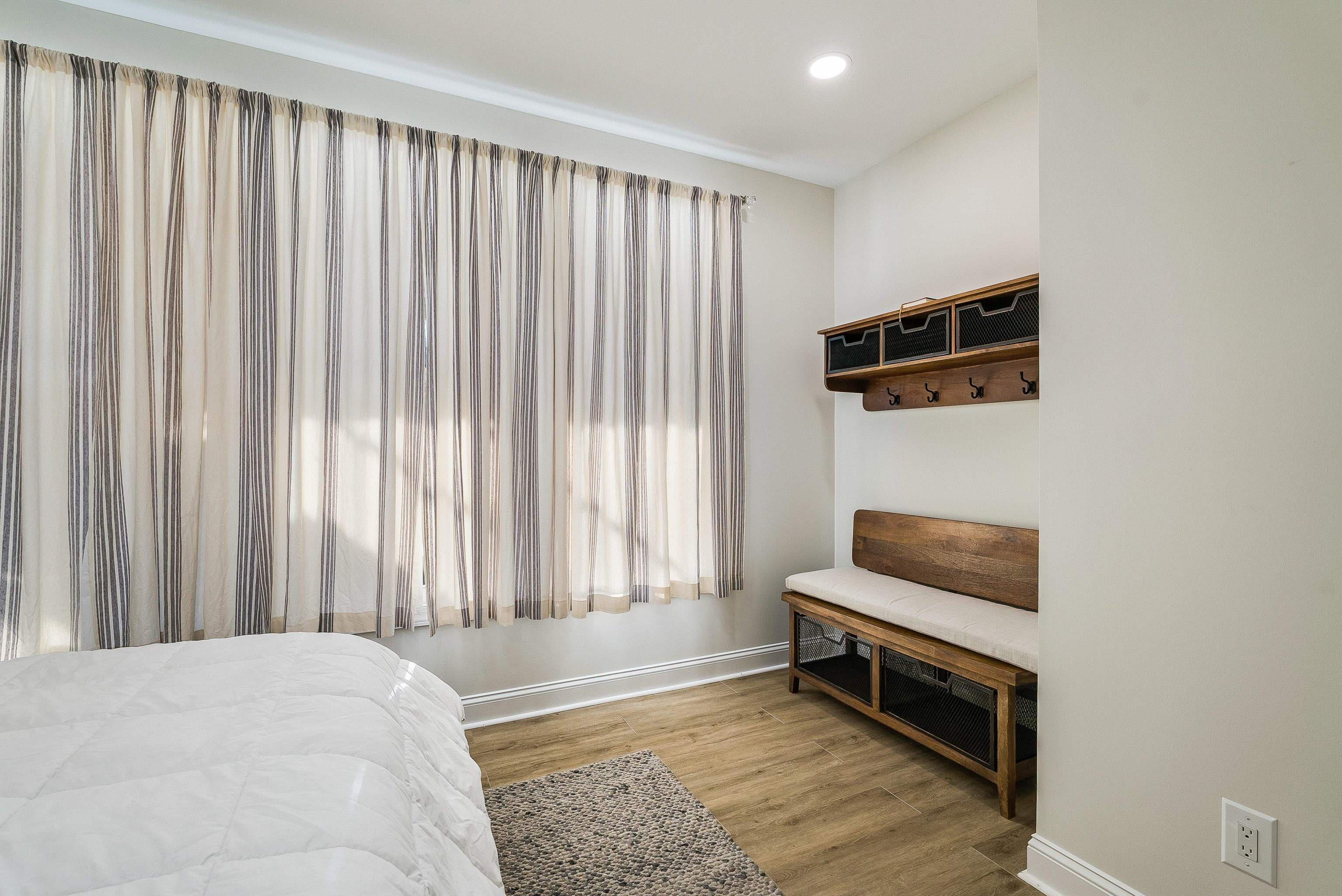 779 ARBOLEDA DR, CROZET, Virginia 22932, 4 Bedrooms Bedrooms, ,3 BathroomsBathrooms,Residential,779 ARBOLEDA DR,672950 MLS # 672950 779 ARBOLEDA DR, CROZET, Virginia 22932, 4 Bedrooms Bedrooms, ,3 BathroomsBathrooms,Residential,779 ARBOLEDA DR,672950 MLS # 672950