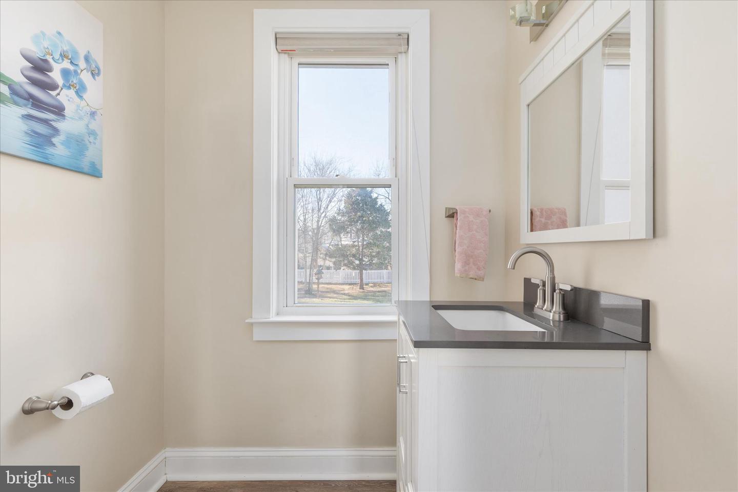 445 ASH ST, STRASBURG, Virginia 22657, 3 Bedrooms Bedrooms, ,2 BathroomsBathrooms,Residential,For sale,445 ASH ST,VASH2013274 MLS # VASH2013274