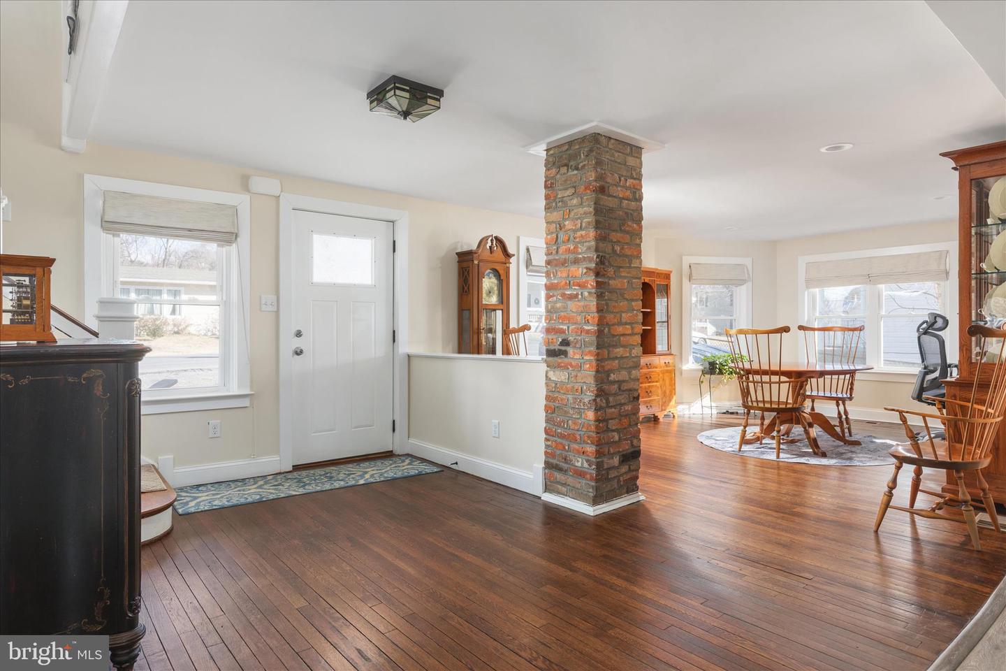 445 ASH ST, STRASBURG, Virginia 22657, 3 Bedrooms Bedrooms, ,2 BathroomsBathrooms,Residential,For sale,445 ASH ST,VASH2013274 MLS # VASH2013274