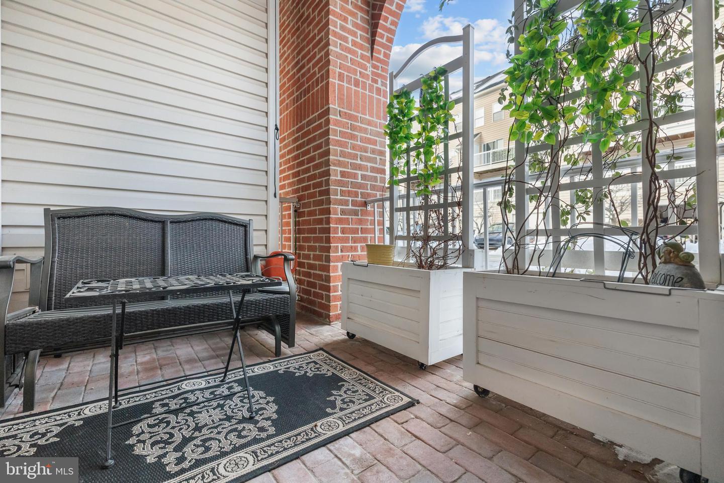 4951 BRENMAN PARK DR #115, ALEXANDRIA, Virginia 22304, 1 Bedroom Bedrooms, ,1 BathroomBathrooms,Residential,For sale,4951 BRENMAN PARK DR #115,VAAX2053004 MLS # VAAX2053004