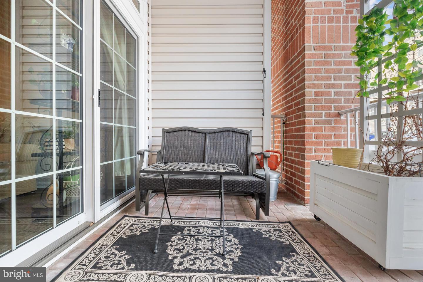 4951 BRENMAN PARK DR #115, ALEXANDRIA, Virginia 22304, 1 Bedroom Bedrooms, ,1 BathroomBathrooms,Residential,For sale,4951 BRENMAN PARK DR #115,VAAX2053004 MLS # VAAX2053004