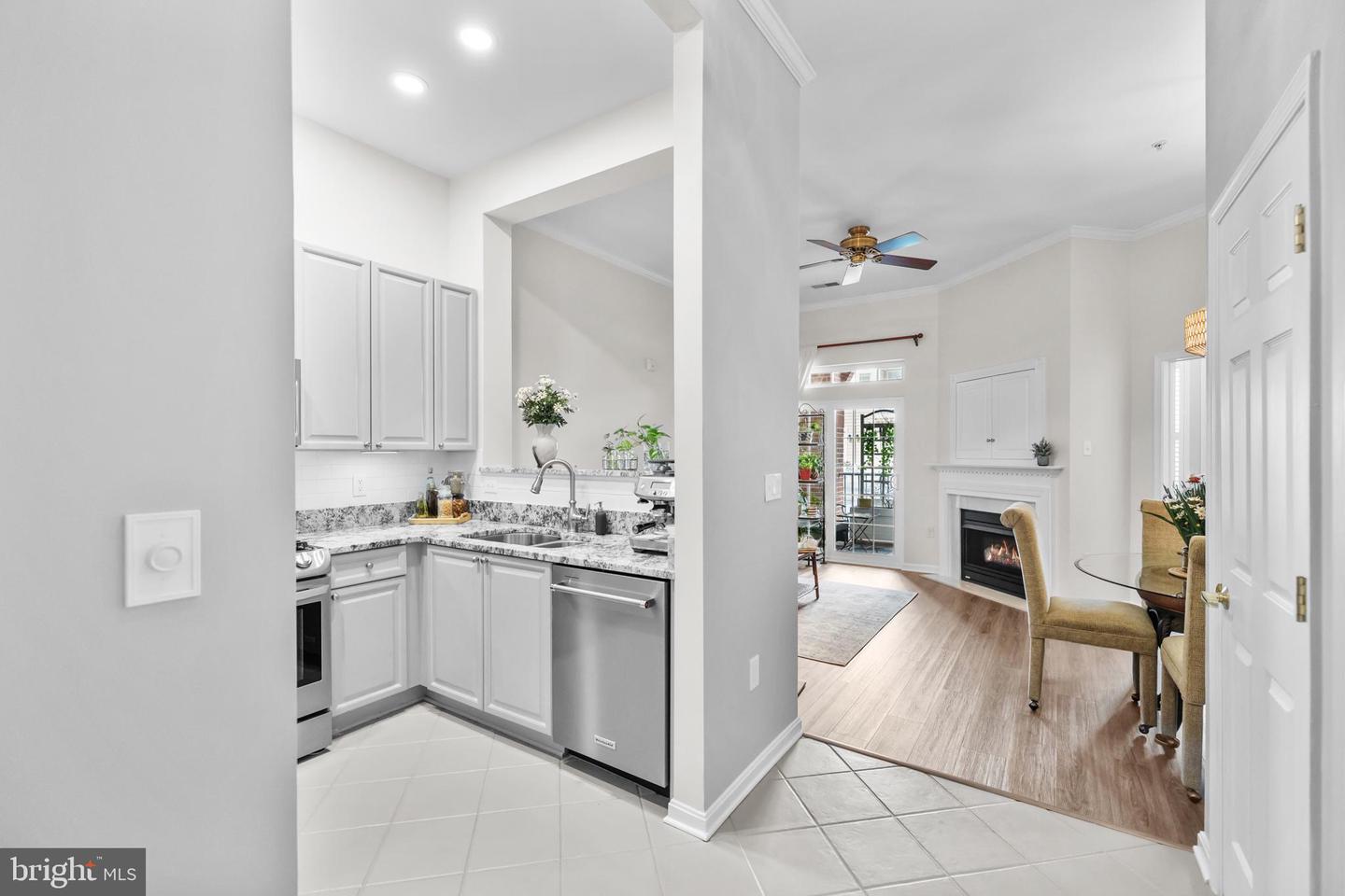 4951 BRENMAN PARK DR #115, ALEXANDRIA, Virginia 22304, 1 Bedroom Bedrooms, ,1 BathroomBathrooms,Residential,For sale,4951 BRENMAN PARK DR #115,VAAX2053004 MLS # VAAX2053004