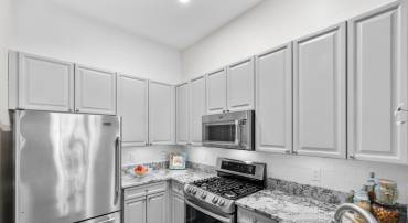 4951 BRENMAN PARK DR #115, ALEXANDRIA, Virginia 22304, 1 Bedroom Bedrooms, ,1 BathroomBathrooms,Residential,For sale,4951 BRENMAN PARK DR #115,VAAX2053004 MLS # VAAX2053004