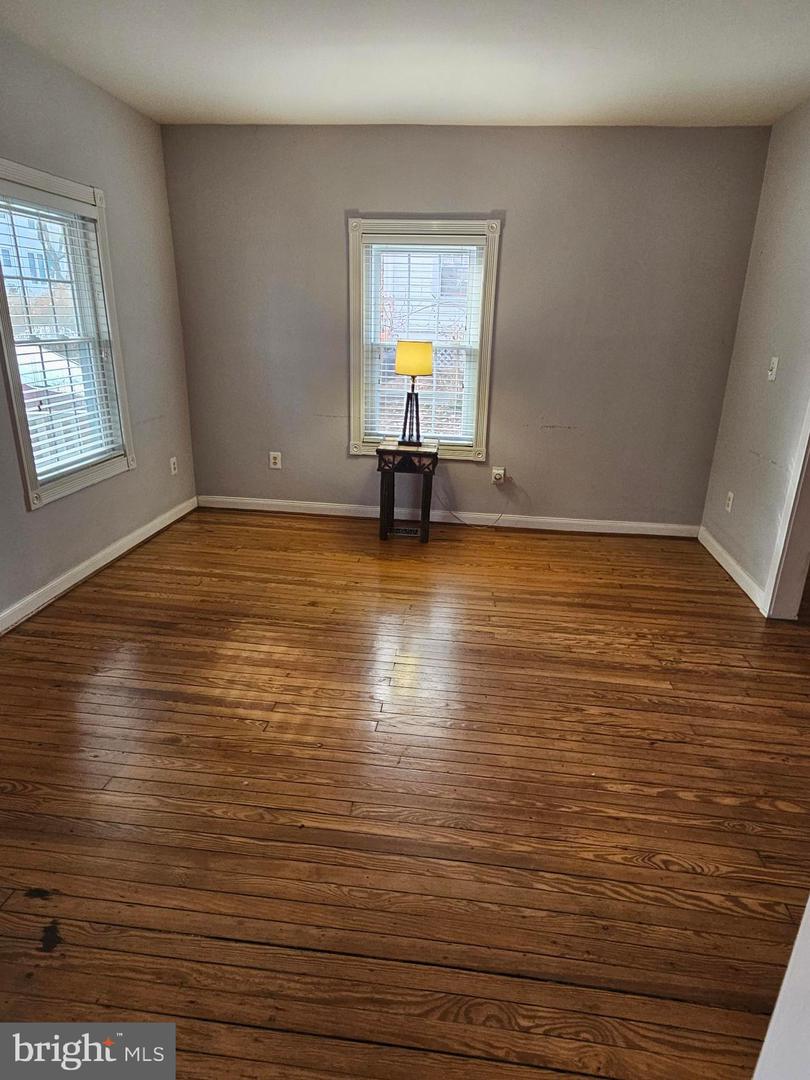 3814 ELBERT AVE, ALEXANDRIA, Virginia 22305, 3 Bedrooms Bedrooms, ,2 BathroomsBathrooms,Residential,For sale,3814 ELBERT AVE,VAAX2053078 MLS # VAAX2053078