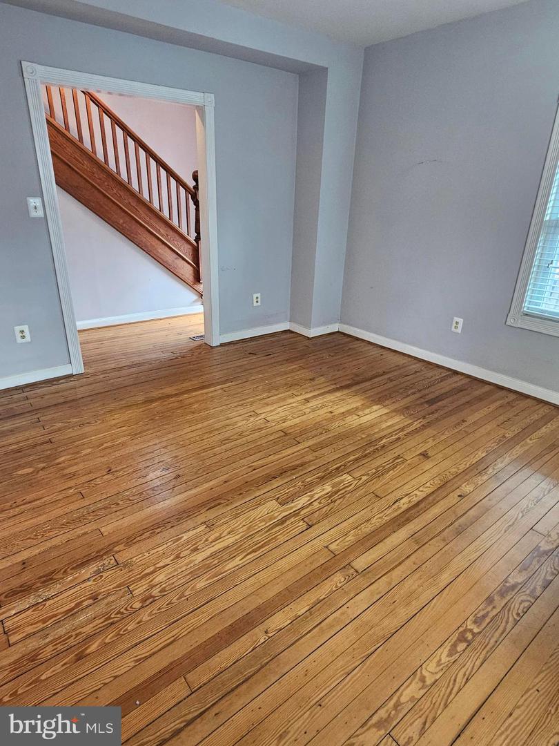 3814 ELBERT AVE, ALEXANDRIA, Virginia 22305, 3 Bedrooms Bedrooms, ,2 BathroomsBathrooms,Residential,For sale,3814 ELBERT AVE,VAAX2053078 MLS # VAAX2053078