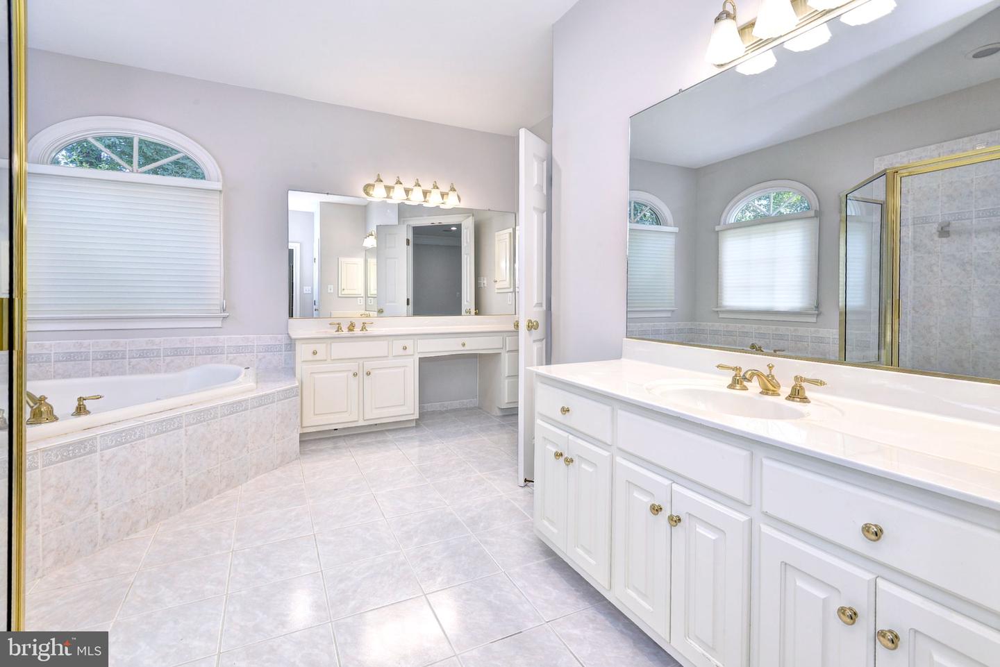 3036 NATHANIELS GRN, WILLIAMSBURG, Virginia 23185, 4 Bedrooms Bedrooms, 11 Rooms Rooms,4 BathroomsBathrooms,Residential,For sale,3036 NATHANIELS GRN,VAJC2000584 MLS # VAJC2000584