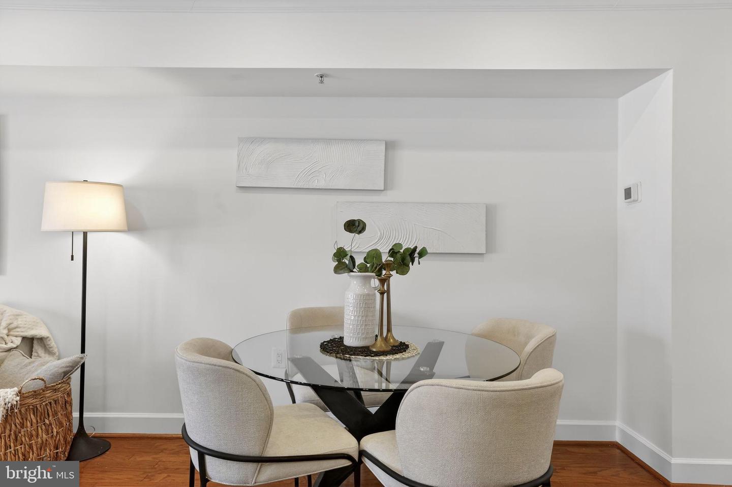 3805 PORTER ST NW #201, WASHINGTON, District Of Columbia 20016, 1 Bedroom Bedrooms, 3 Rooms Rooms,1 BathroomBathrooms,Residential,For sale,3805 PORTER ST NW #201,DCDC2242762 MLS # DCDC2242762