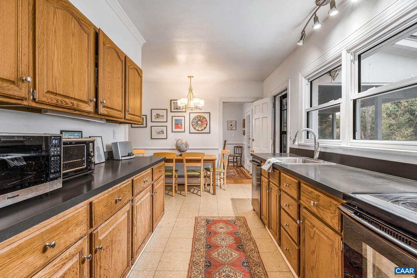 810 TUNLAW PL, CHARLOTTESVILLE, Virginia 22903, 5 Bedrooms Bedrooms, ,3 BathroomsBathrooms,Residential,For sale,810 TUNLAW PL,672713 MLS # 672713