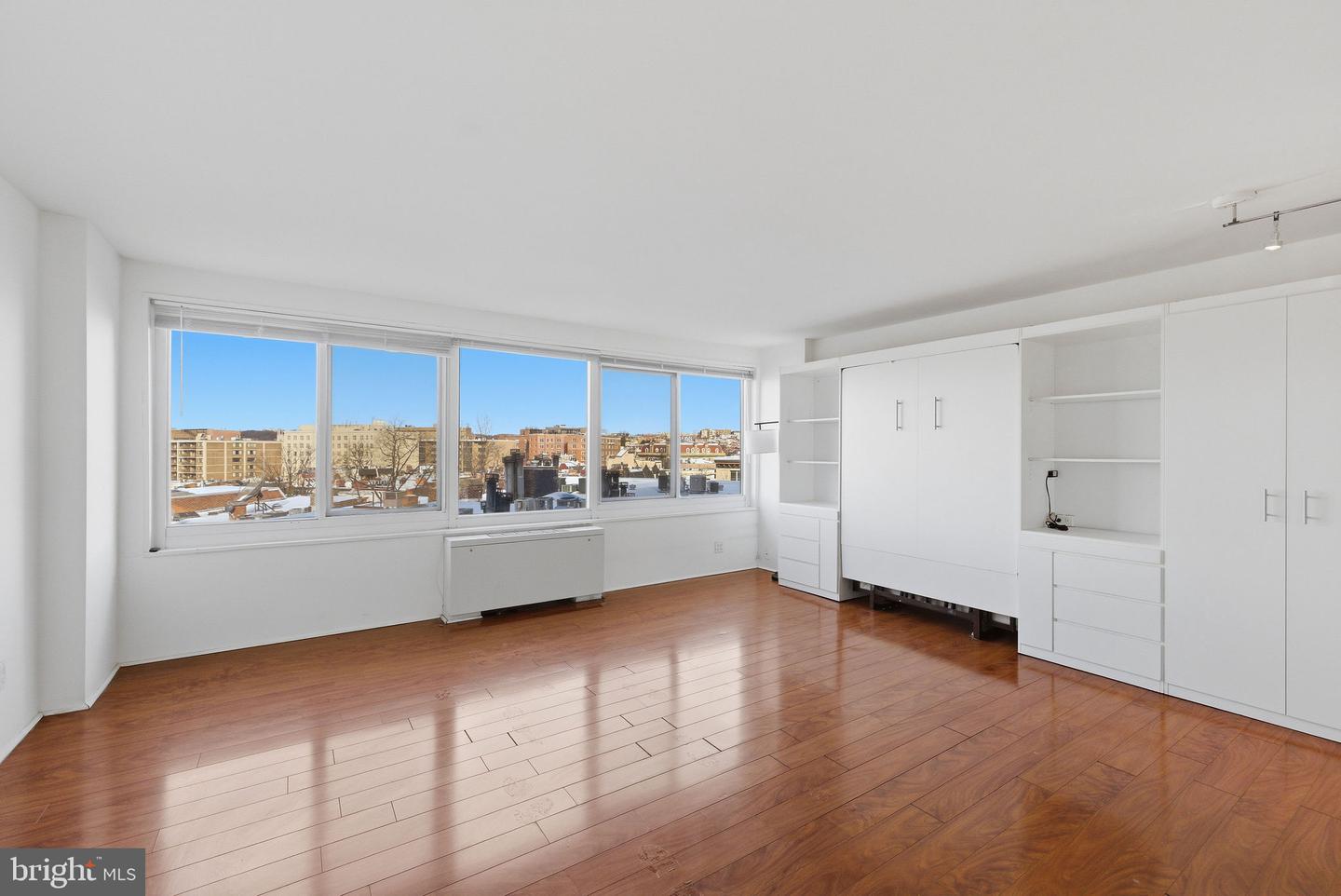 1330 NEW HAMPSHIRE AVE NW #720, WASHINGTON, District Of Columbia 20036, ,1 BathroomBathrooms,Residential,For sale,1330 NEW HAMPSHIRE AVE NW #720,DCDC2242950 MLS # DCDC2242950