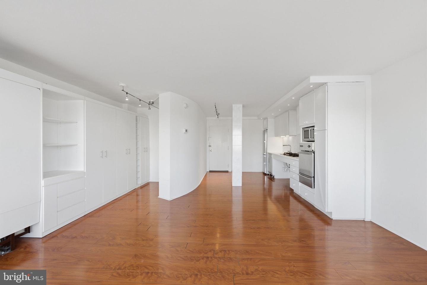 1330 NEW HAMPSHIRE AVE NW #720, WASHINGTON, District Of Columbia 20036, ,1 BathroomBathrooms,Residential,For sale,1330 NEW HAMPSHIRE AVE NW #720,DCDC2242950 MLS # DCDC2242950