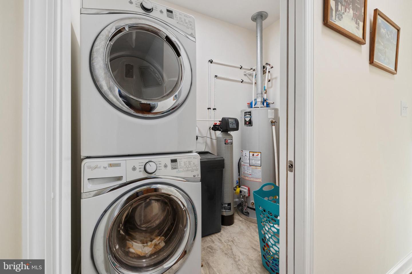 205 GRAFTON CT, EDINBURG, Virginia 22824, 2 Bedrooms Bedrooms, ,2 BathroomsBathrooms,Residential,For sale,205 GRAFTON CT,VASH2013472 MLS # VASH2013472