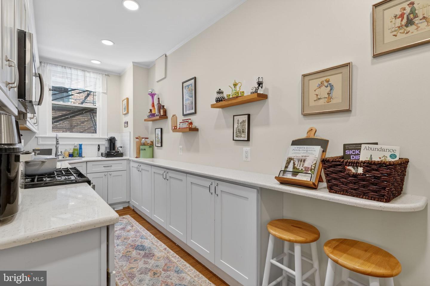 3024 PORTER ST NW #102, WASHINGTON, District Of Columbia 20008, 1 Bedroom Bedrooms, ,1 BathroomBathrooms,Residential,For sale,3024 PORTER ST NW #102,DCDC2243732 MLS # DCDC2243732