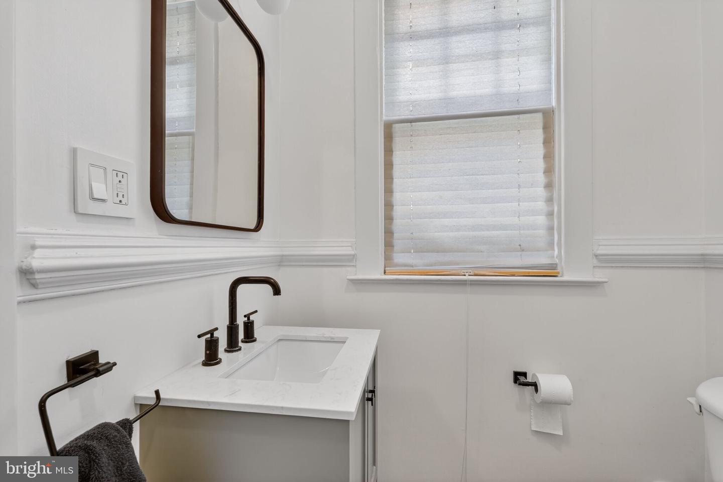 3024 PORTER ST NW #102, WASHINGTON, District Of Columbia 20008, 1 Bedroom Bedrooms, ,1 BathroomBathrooms,Residential,For sale,3024 PORTER ST NW #102,DCDC2243732 MLS # DCDC2243732