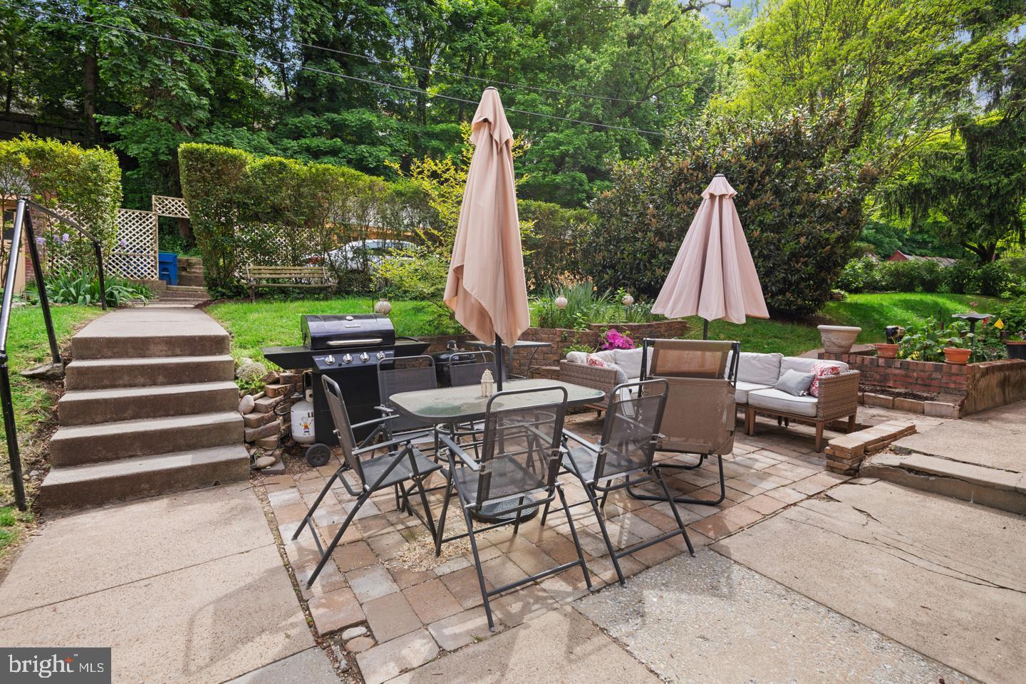 3024 PORTER ST NW #102, WASHINGTON, District Of Columbia 20008, 1 Bedroom Bedrooms, ,1 BathroomBathrooms,Residential,For sale,3024 PORTER ST NW #102,DCDC2243732 MLS # DCDC2243732