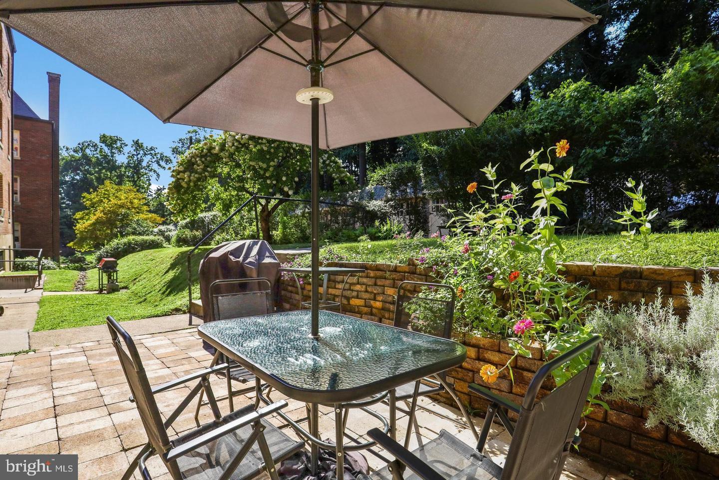 3024 PORTER ST NW #102, WASHINGTON, District Of Columbia 20008, 1 Bedroom Bedrooms, ,1 BathroomBathrooms,Residential,For sale,3024 PORTER ST NW #102,DCDC2243732 MLS # DCDC2243732