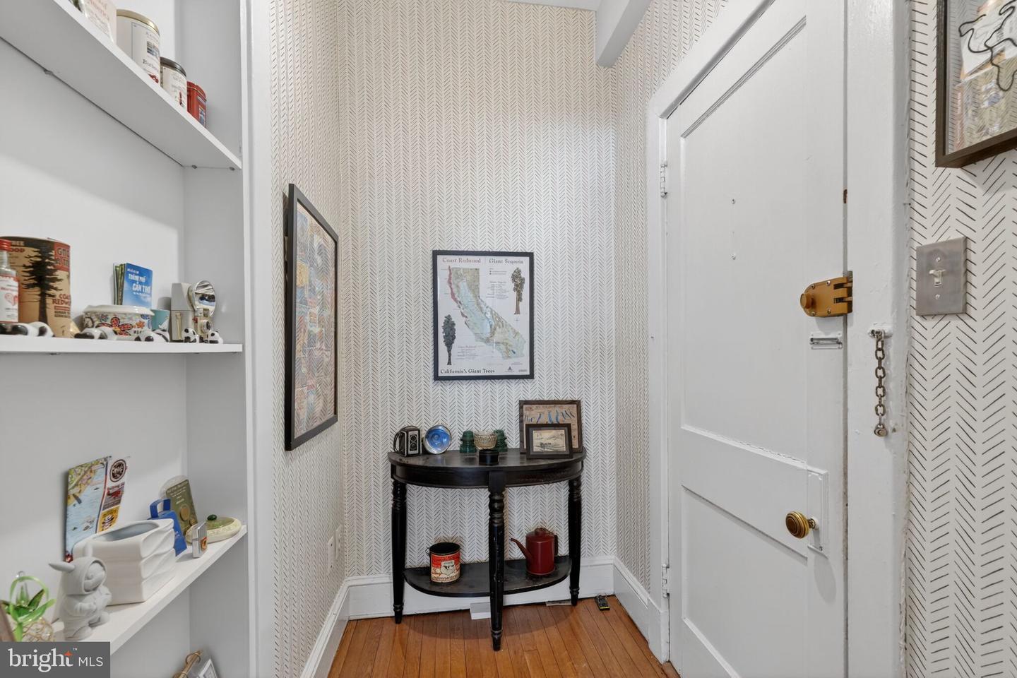 3024 PORTER ST NW #102, WASHINGTON, District Of Columbia 20008, 1 Bedroom Bedrooms, ,1 BathroomBathrooms,Residential,For sale,3024 PORTER ST NW #102,DCDC2243732 MLS # DCDC2243732