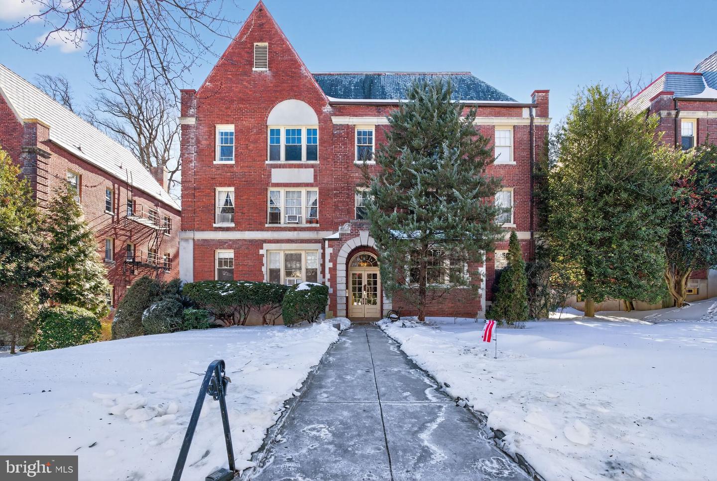 3024 PORTER ST NW #102, WASHINGTON, District Of Columbia 20008, 1 Bedroom Bedrooms, ,1 BathroomBathrooms,Residential,For sale,3024 PORTER ST NW #102,DCDC2243732 MLS # DCDC2243732