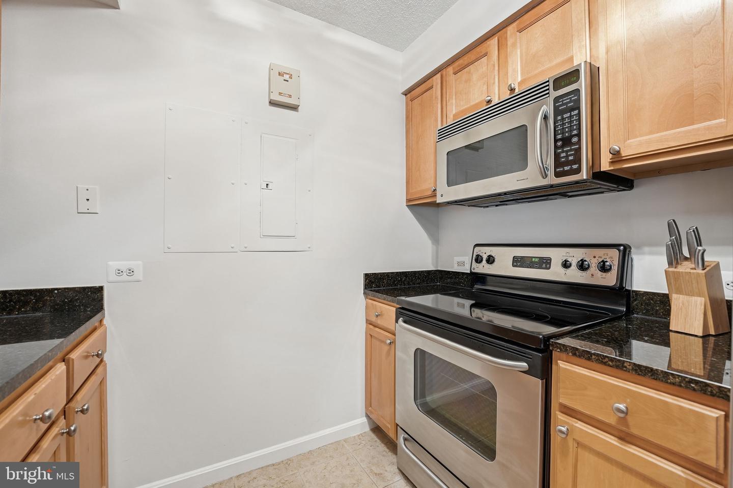 880 N POLLARD ST #322, ARLINGTON, Virginia 22203, 1 Bedroom Bedrooms, ,1 BathroomBathrooms,Residential,For sale,880 N POLLARD ST #322,VAAR2068290 MLS # VAAR2068290